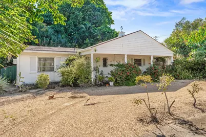 330 Marlborough Place, West Palm Beach, FL 33405 - Photo 1