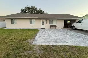 1082 SW Bellevue Ave, Port Saint Lucie, FL 34953 - Photo 1