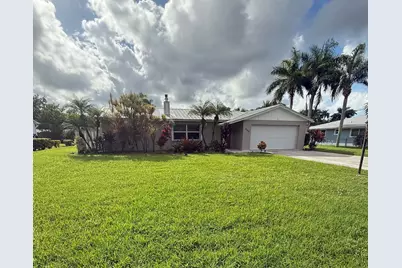 560 SW Harbor Street, Stuart, FL 34997 - Photo 1