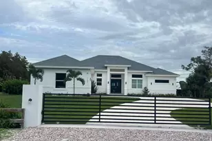 17431 69th St N, Loxahatchee, FL 33470 - Photo 1