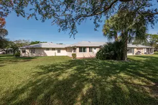 460 Franconia Cir, Lake Worth, FL 33467 - Photo 1