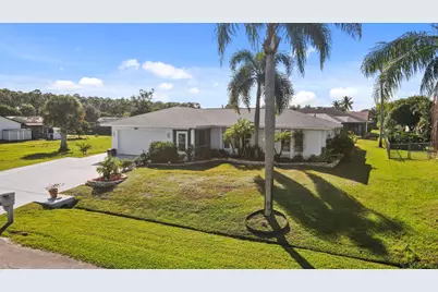 980 SE Breakwater Avenue, Port Saint Lucie, FL 34983 - Photo 1