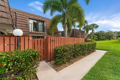 1806 18th Court, Jupiter, FL 33477 - Photo 1
