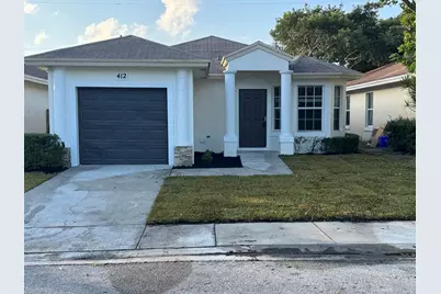 412 Circle Drive S, Boynton Beach, FL 33435 - Photo 1