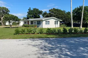 1681 NW Palm Lake Dr, Stuart, FL 34994 - Photo 1