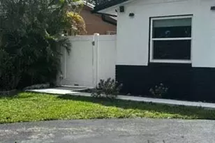 2161 NW 89th Terrace, Pembroke Pines, FL 33024 - Photo 1