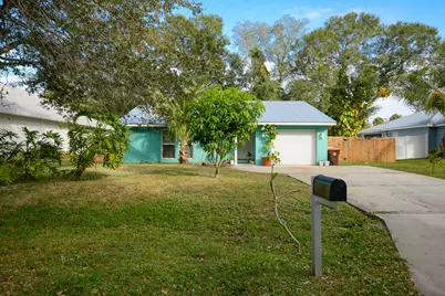 2386 28th Avenue, Vero Beach, FL 32968 - Photo 1