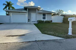 3658 Betty Ann Ct, West Palm Beach, FL 33403 - Photo 1
