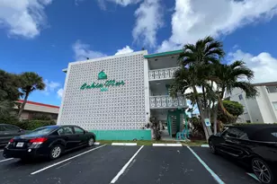 131 Shore Ct, North Palm Beach, FL 33408 - Photo 1