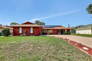 362 SE Calmoso Dr, Port Saint Lucie, FL 34983 - Photo 1