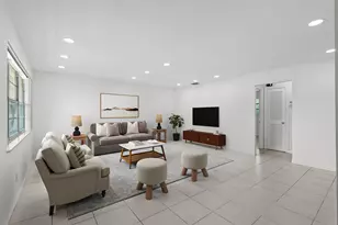 1908 NW Nw 4th Ave Ave Unit, Boca Raton, FL 33432 - Photo 1