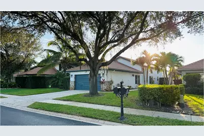 275 Sherwood Forest Drive, Delray Beach, FL 33445 - Photo 1