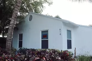 614 Palm St, West Palm Beach, FL 33401 - Photo 1