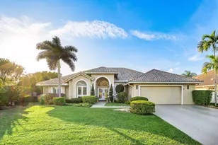 20376 Hacienda Ct, Boca Raton, FL 33498 - Photo 1