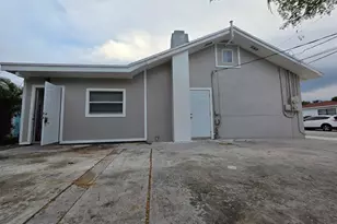 1131 S N St, Lake Worth, FL 33460 - Photo 1