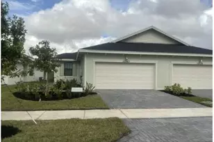 10747 NW Nw Wilgrove Ln, Port Saint Lucie, FL 34987 - Photo 1