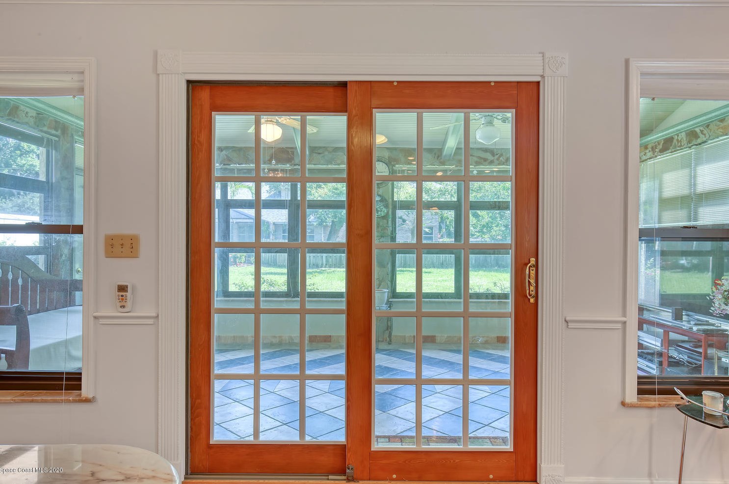 1490 Oaks Dr, Merritt Island FL exterior