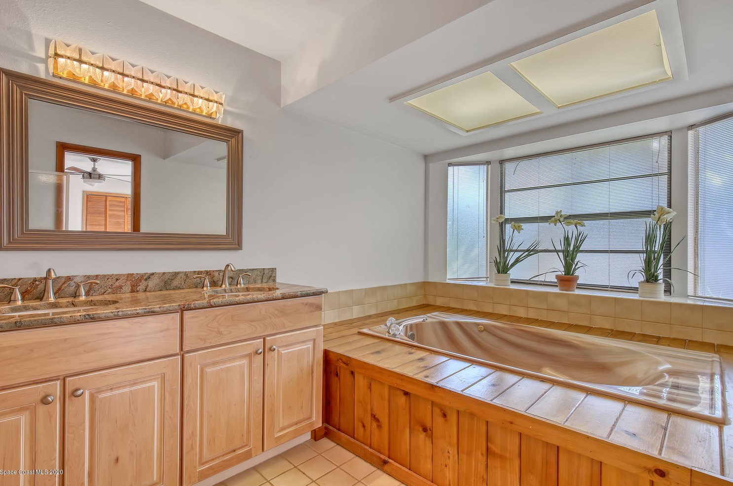 1490 Oaks Dr, Merritt Island FL exterior