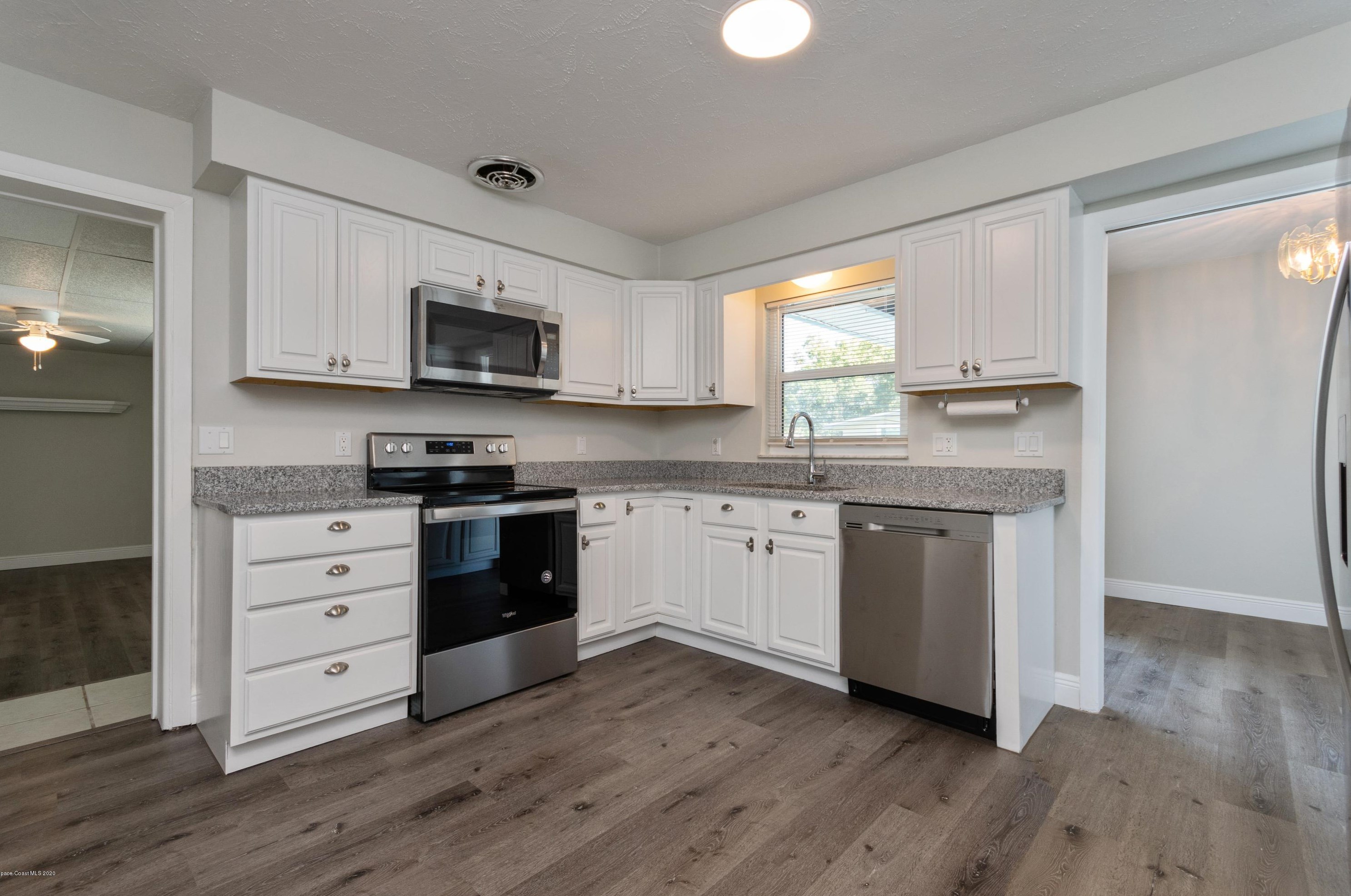 245 Carib Dr, Merritt Island FL 32952-3646 exterior