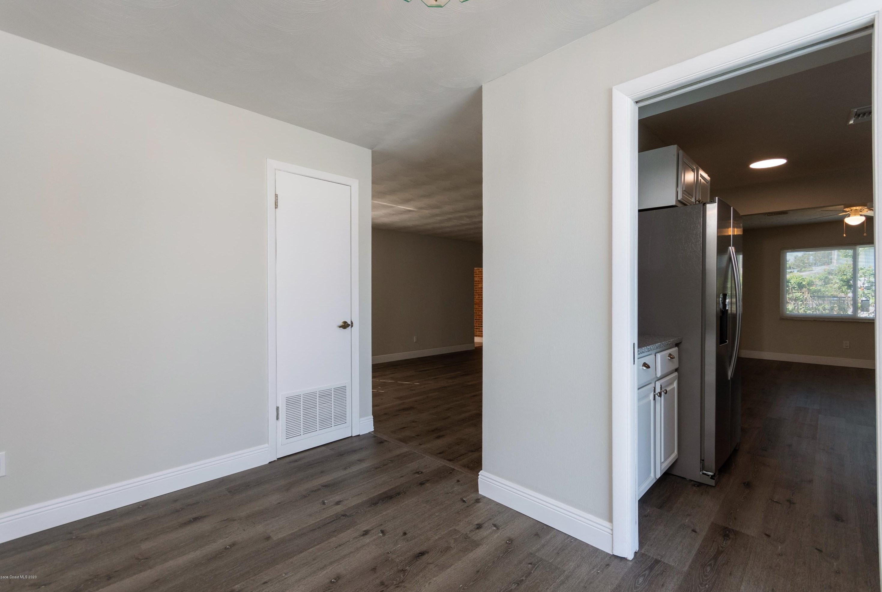 245 Carib Dr, Merritt Island FL 32952-3646 exterior