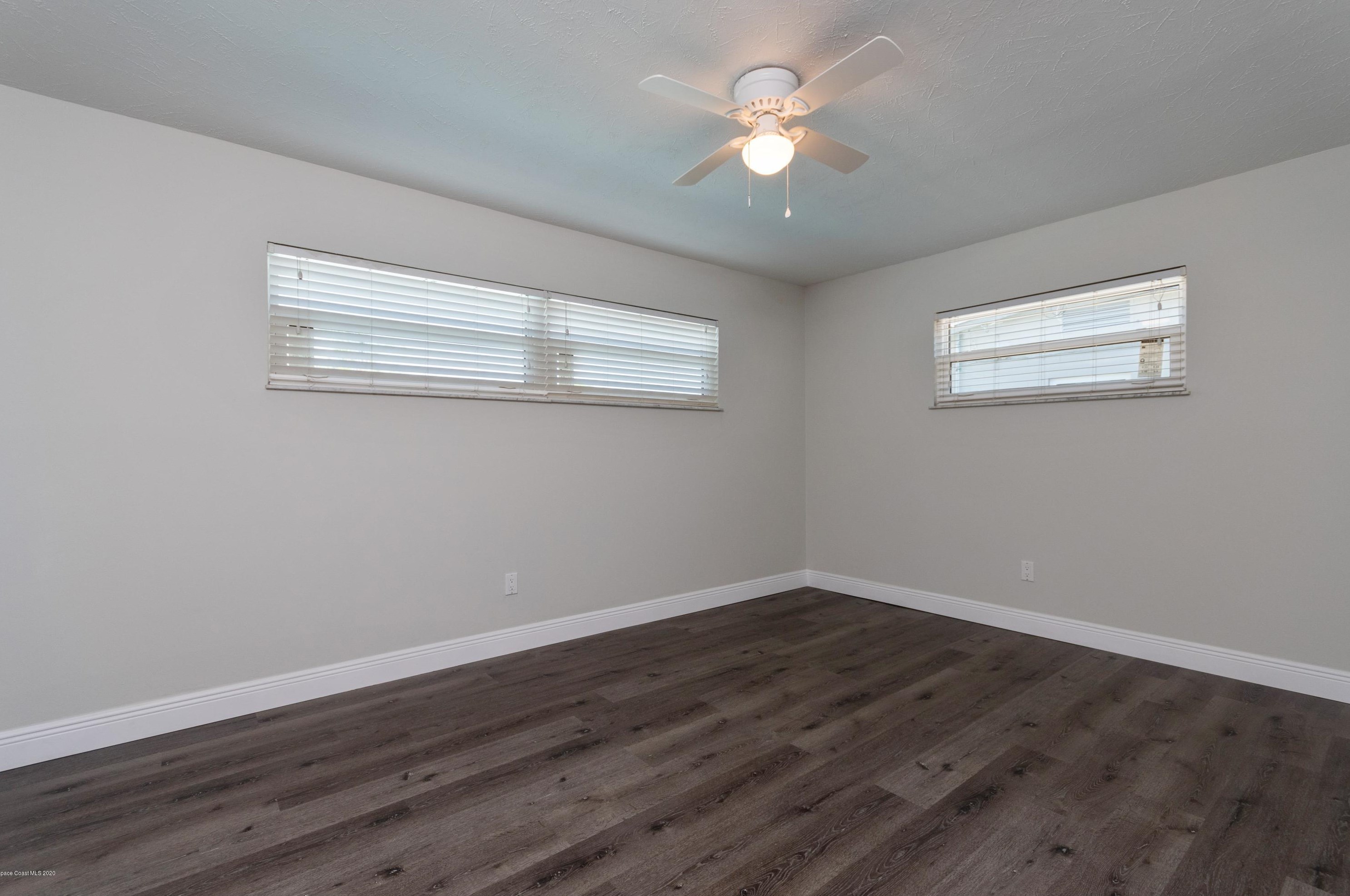 245 Carib Dr, Merritt Island FL 32952-3646 exterior