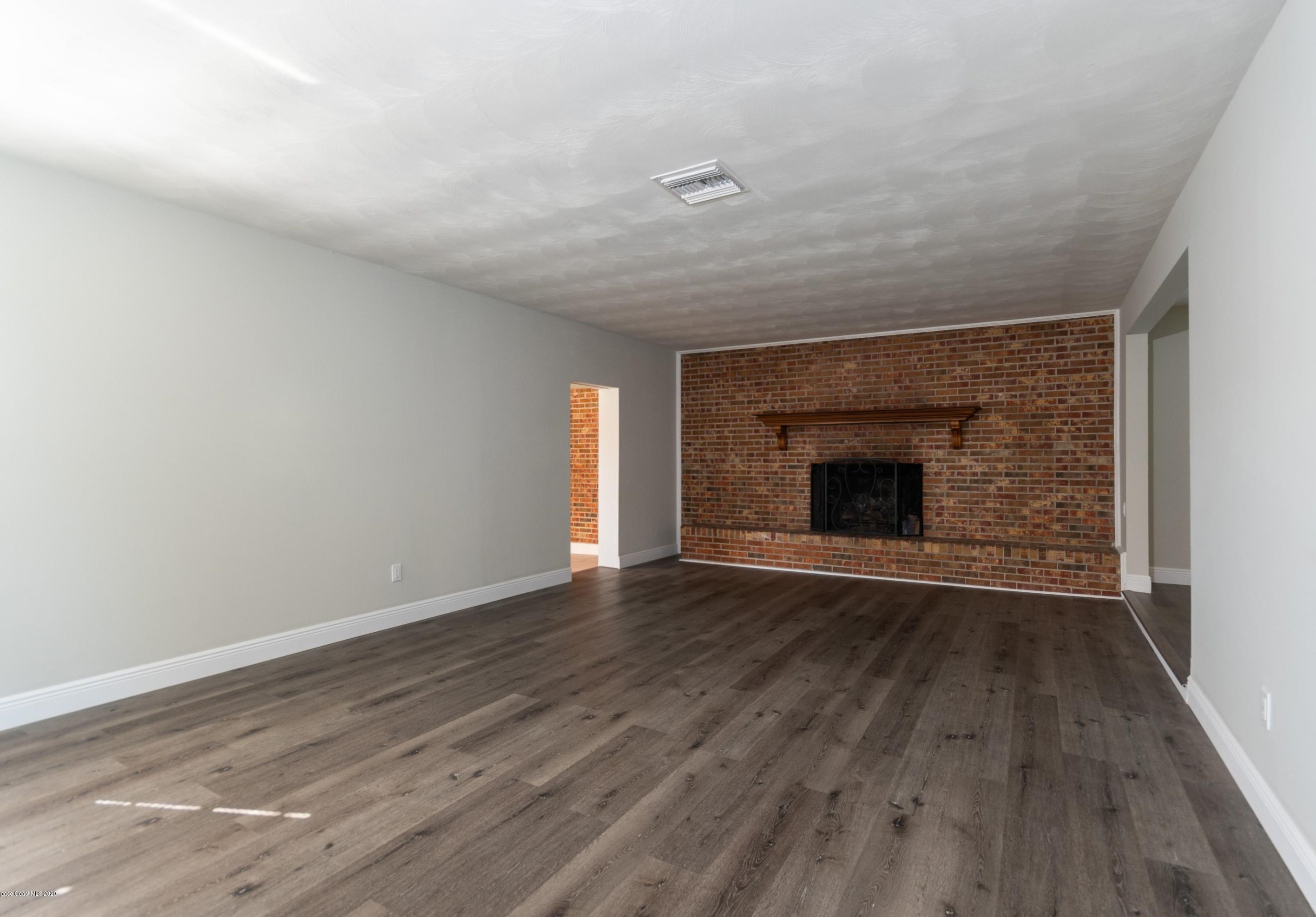 245 Carib Dr, Merritt Island FL 32952-3646 exterior