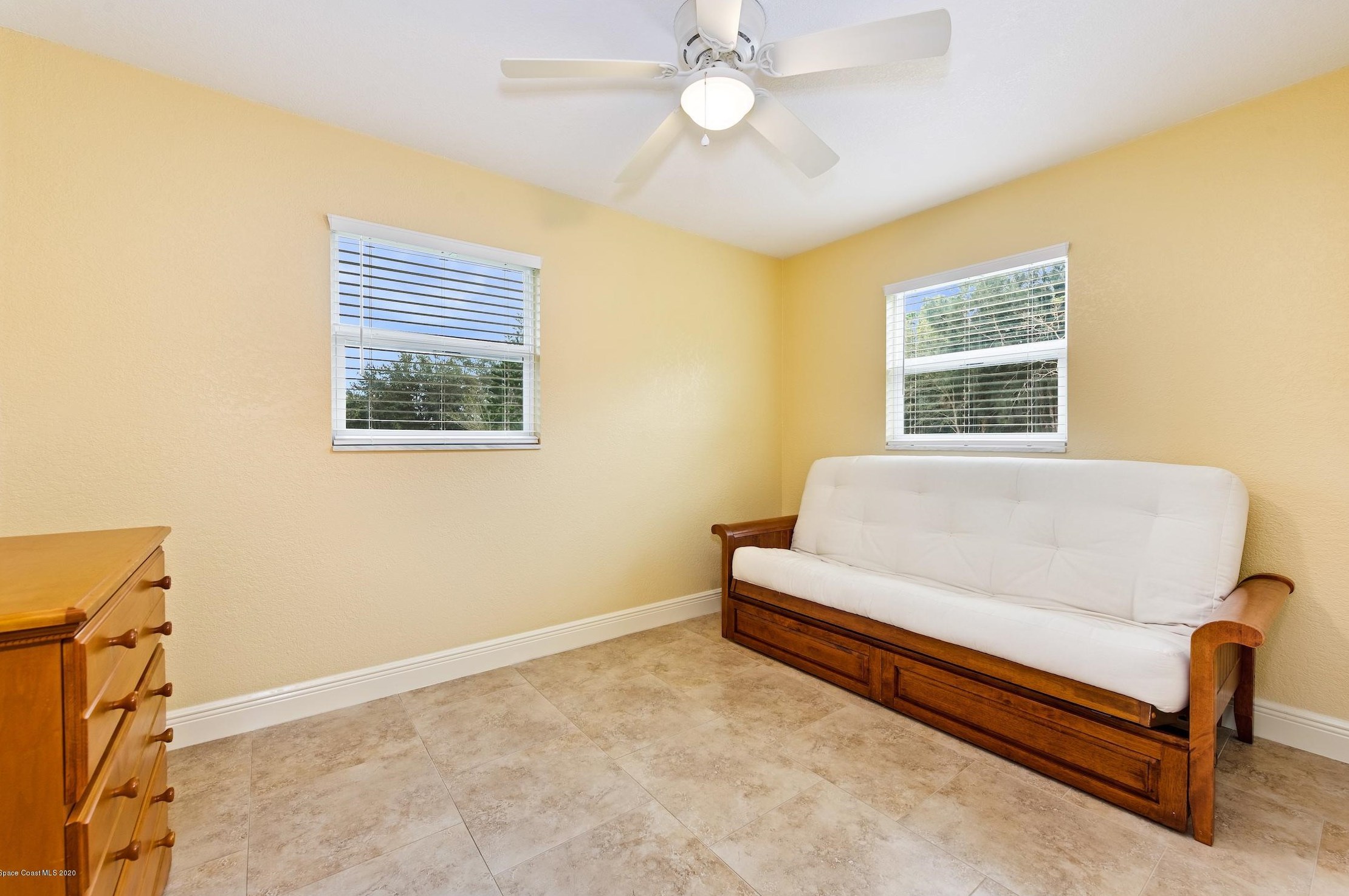 324 Valencia Rd, Melbourne FL 32904-3327 exterior