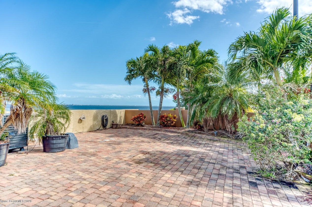 4453 Dixie Hwy, Melbourne FL  32905-4333 exterior