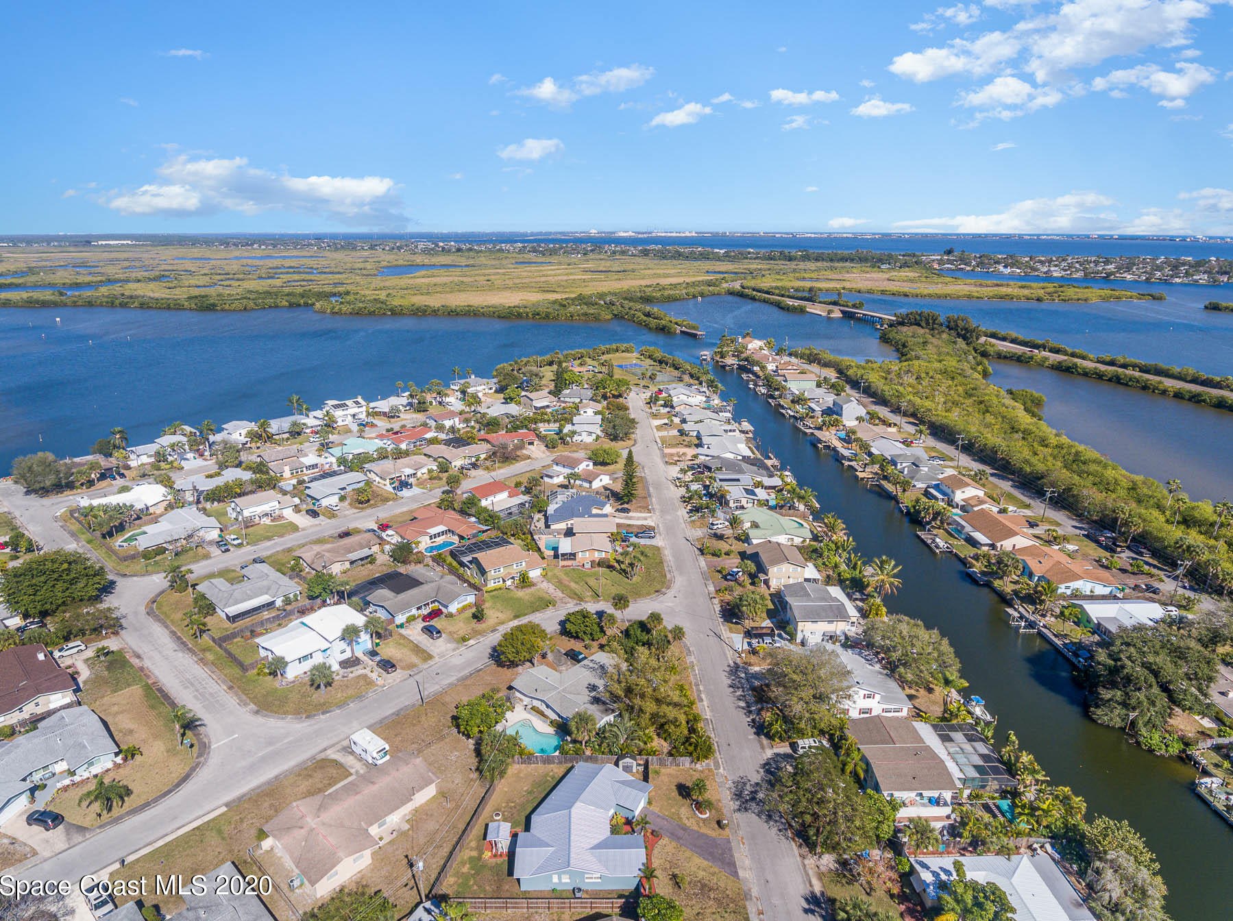 570 Needle Blvd, Merritt Island FL 32953-3316 exterior