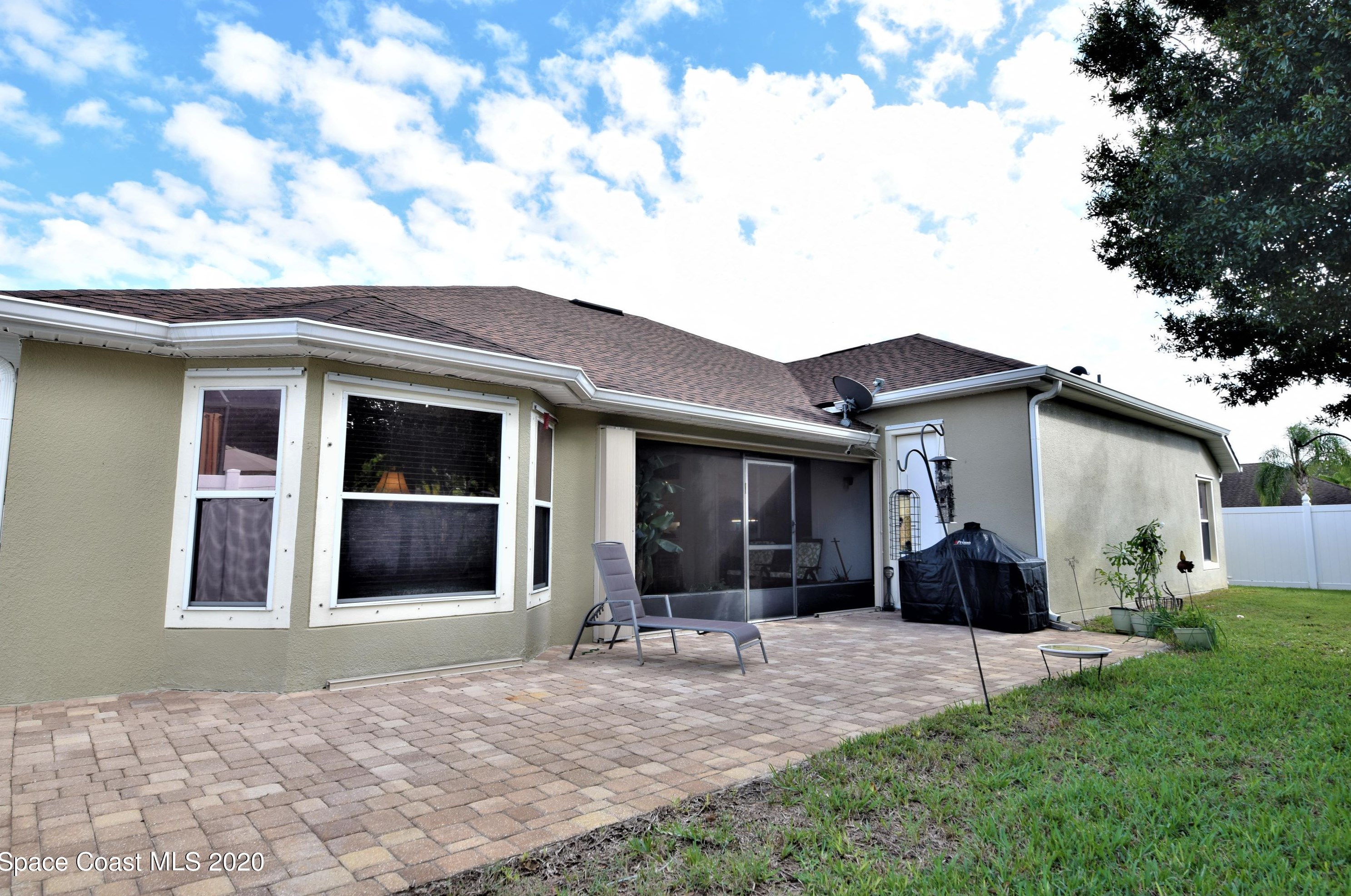 4679 Chastain Dr, Melbourne FL  32940-1274 exterior