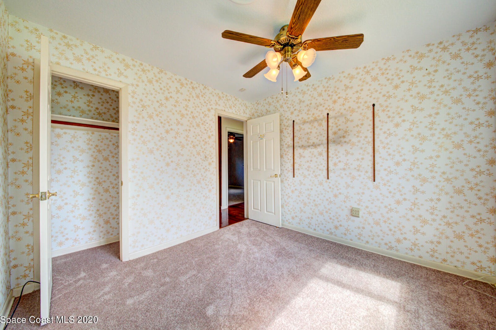 433 Neptune Dr, Melbourne FL  32907-1508 exterior