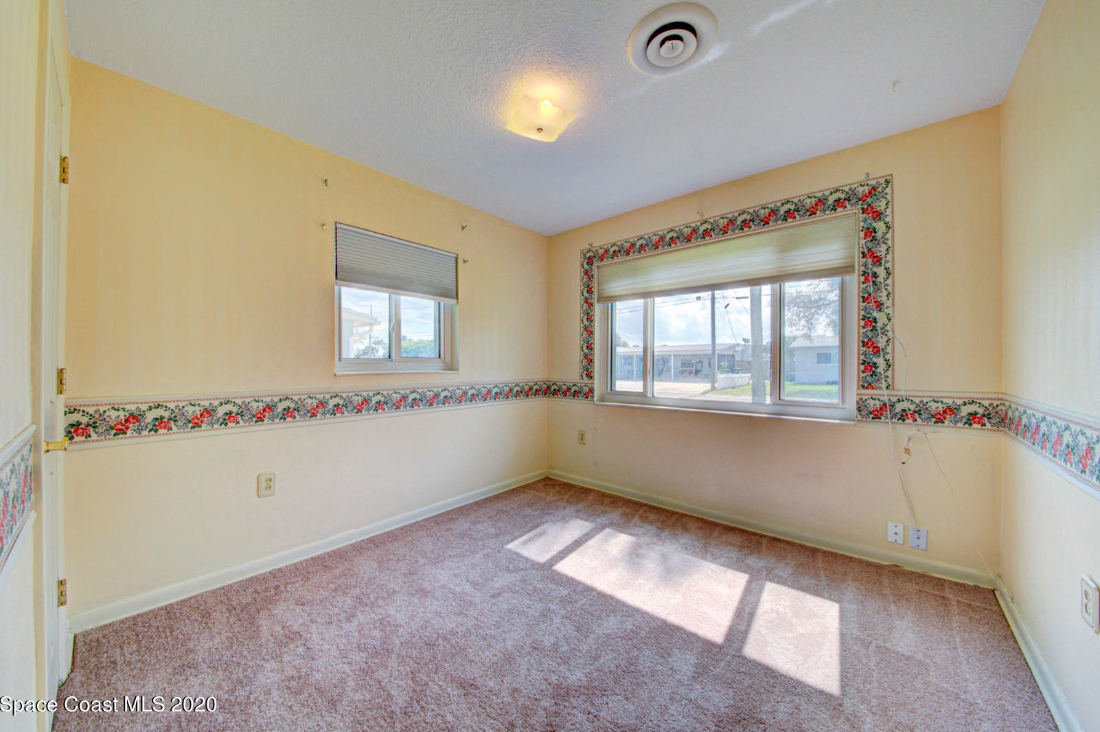 433 Neptune Dr, Melbourne FL  32907-1508 exterior