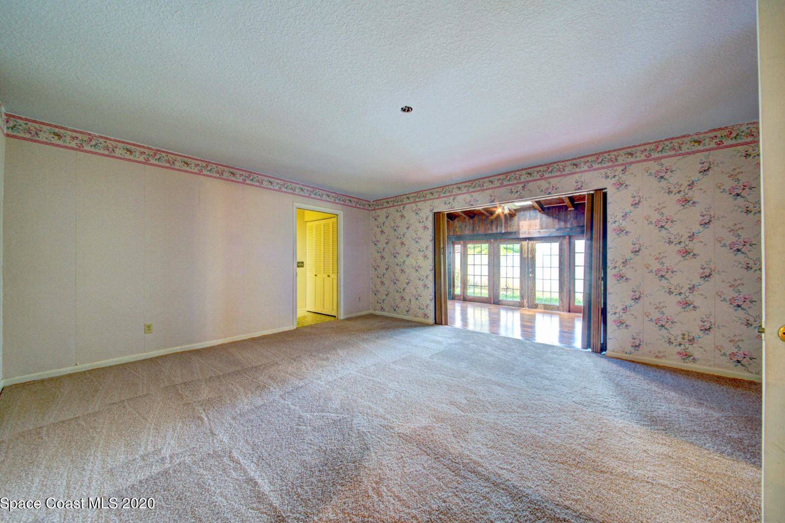 433 Neptune Dr, Melbourne FL  32907-1508 exterior