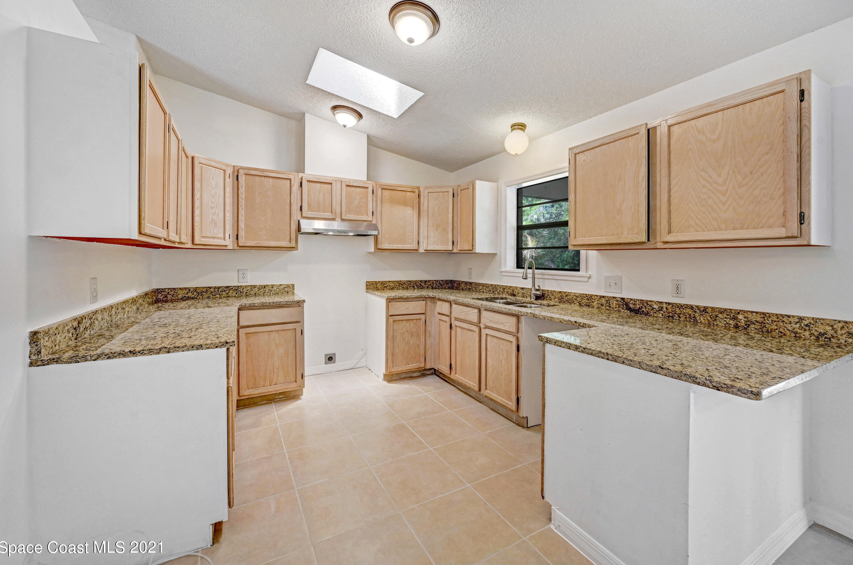 705 Altona St, Melbourne FL 32907-8240 exterior