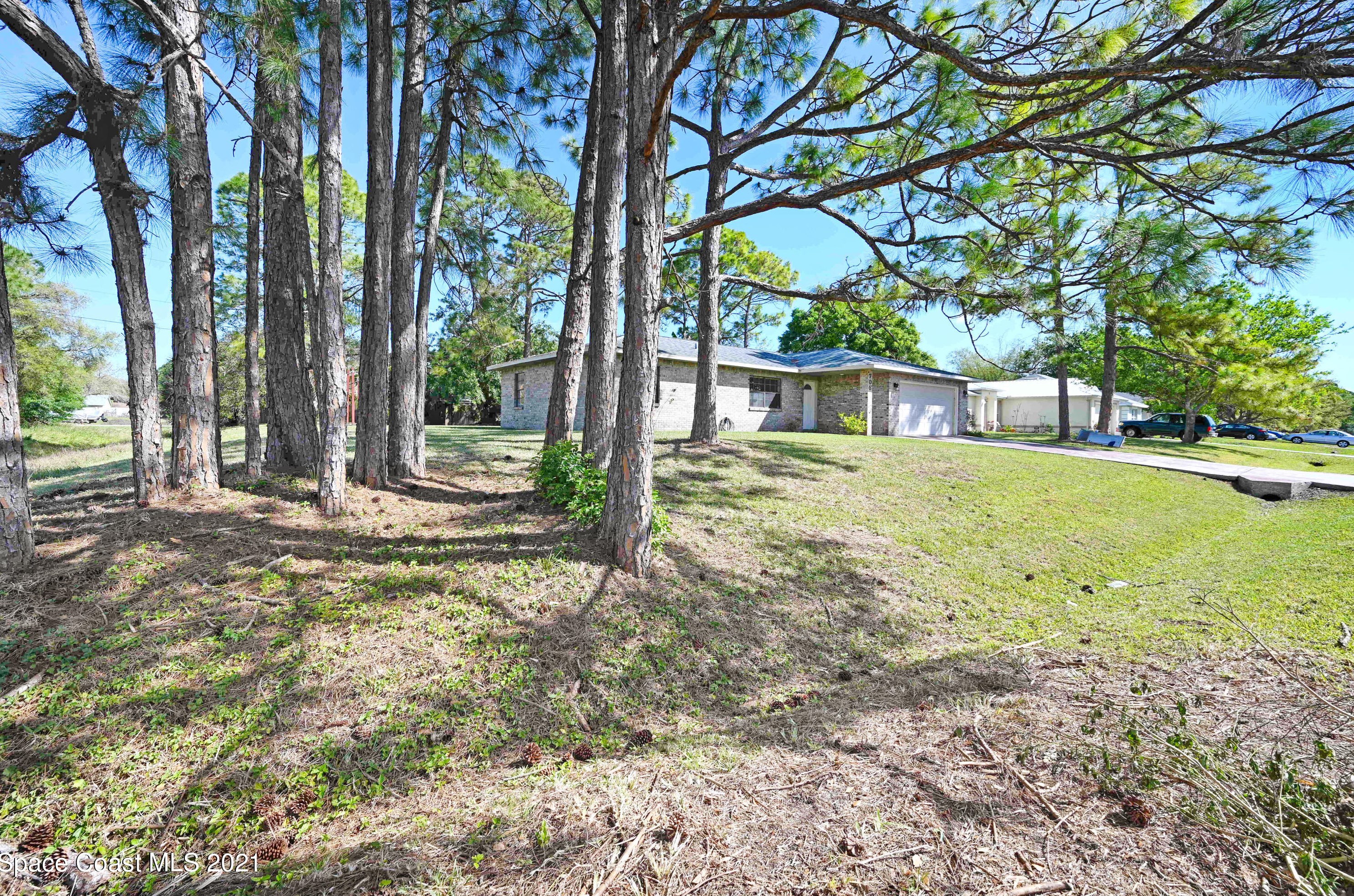 705 Altona St, Melbourne FL 32907-8240 exterior