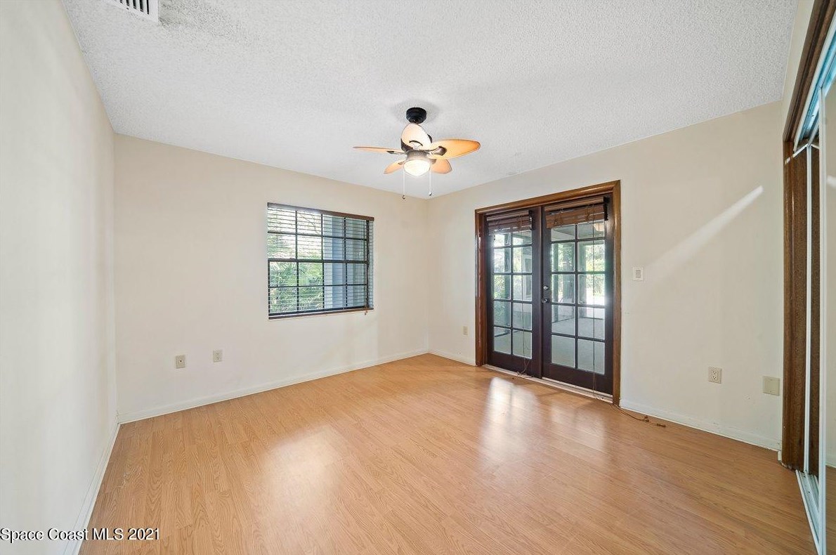 458 Rio Casa Dr, Melbourne FL 32903-3704 exterior