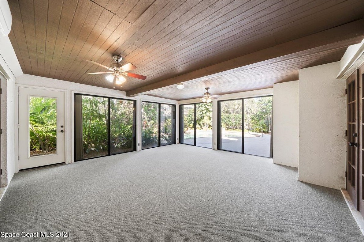 458 Rio Casa Dr, Melbourne FL 32903-3704 exterior