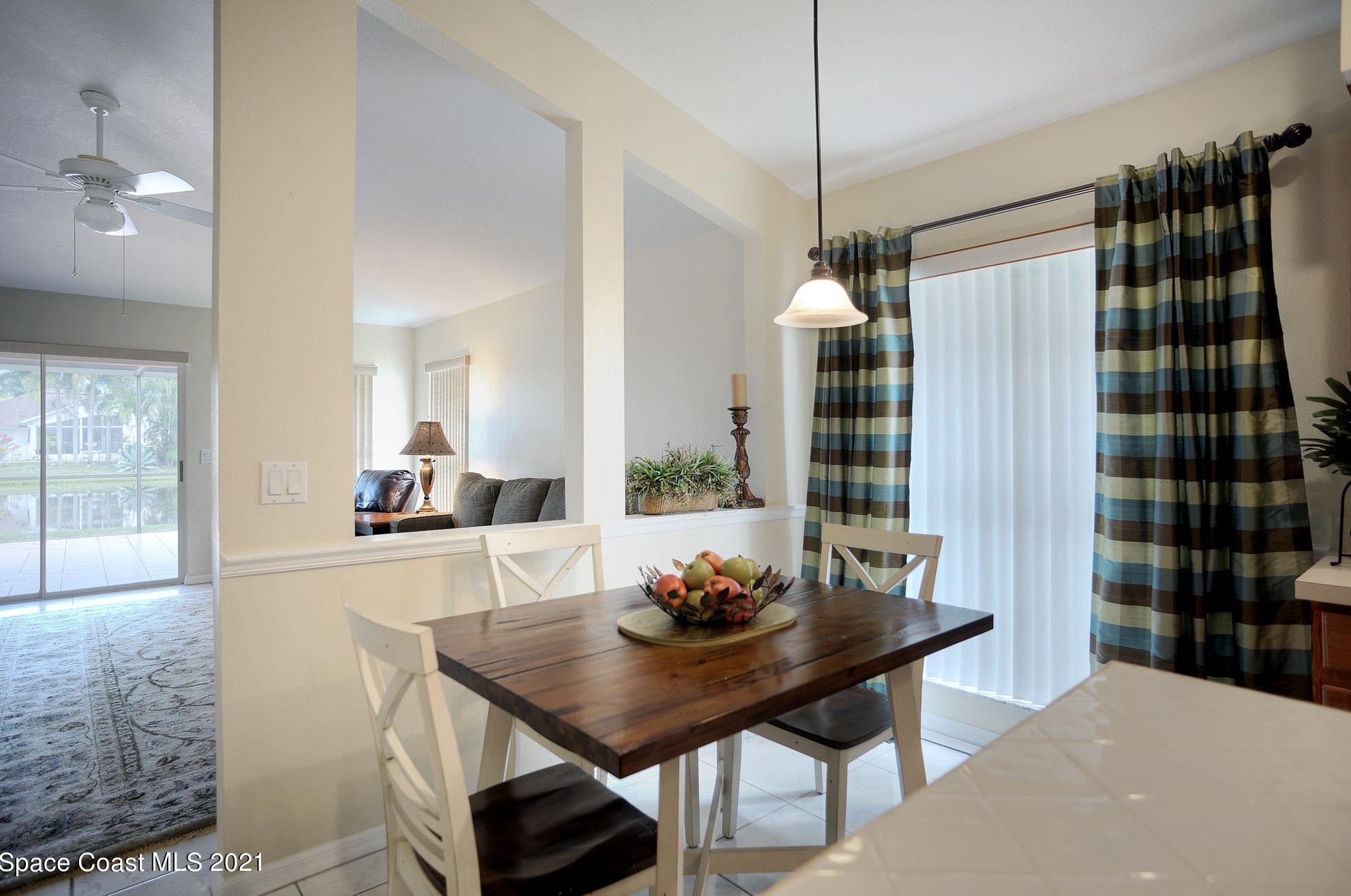 625 Ashbury Ave, Melbourne FL 32940-6402 exterior