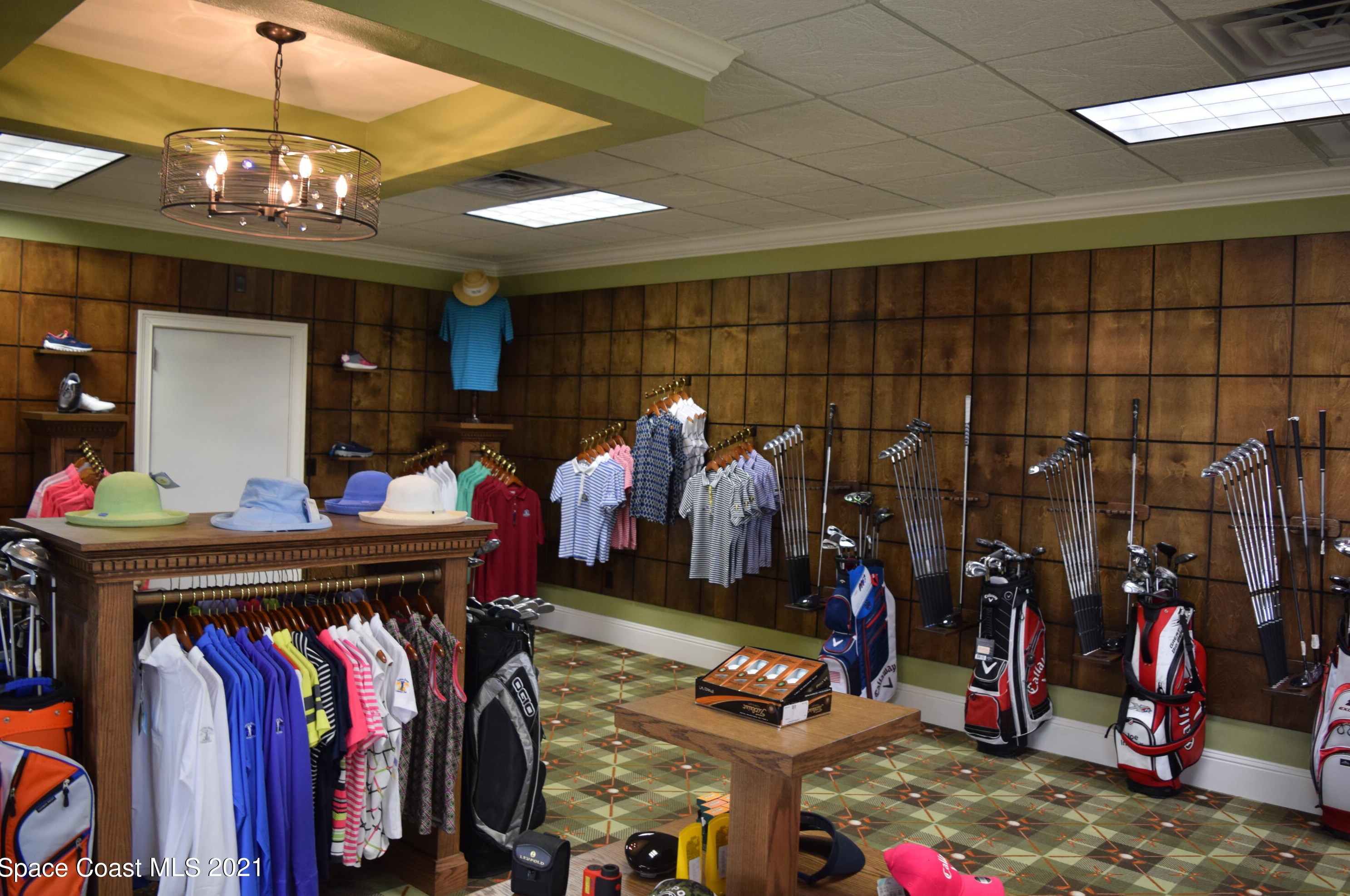 1709 Freedom Dr, Melbourne FL 32940-6714 exterior