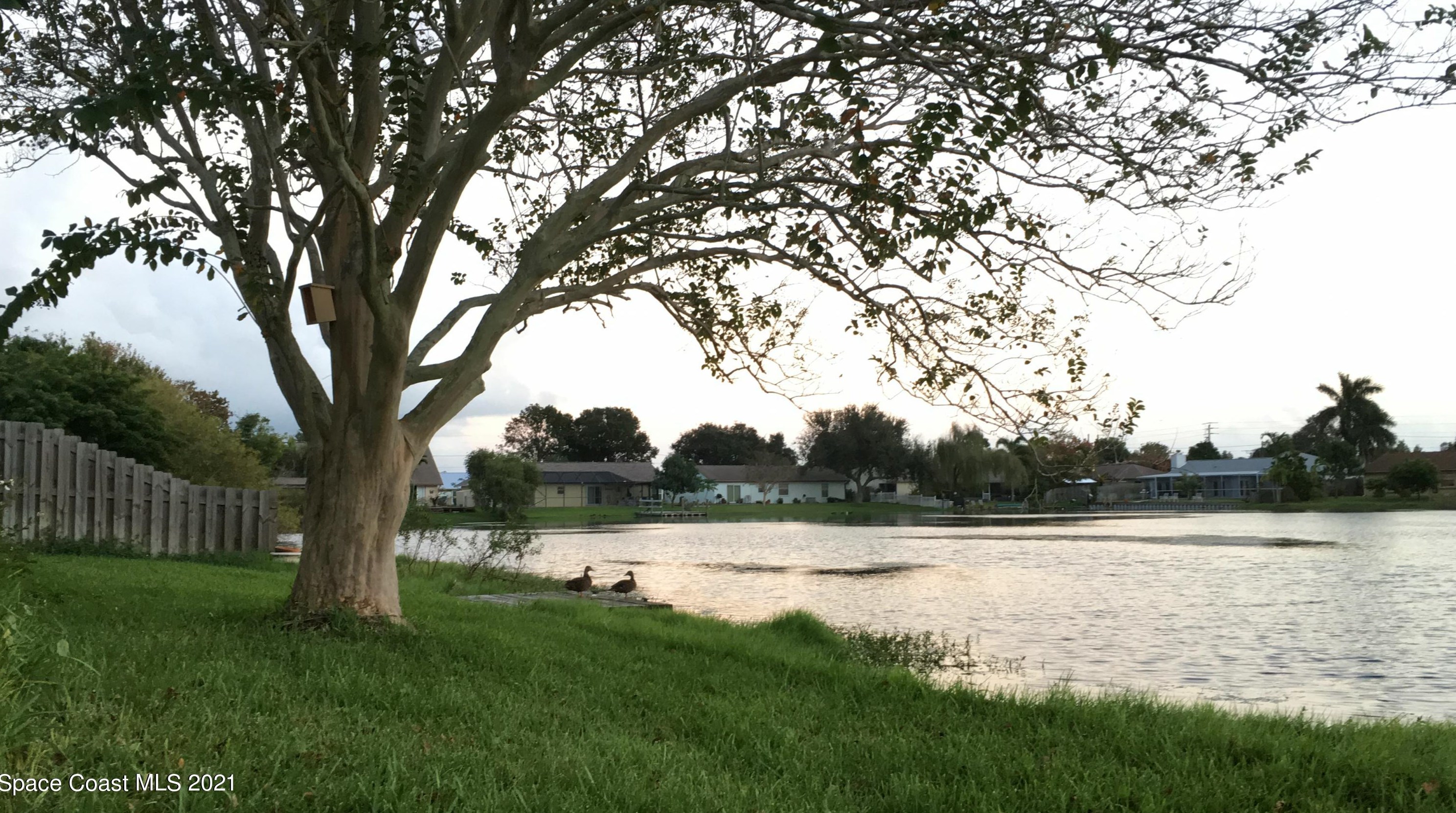 2540 Raintree Lake Cir, Merritt Island FL  32953-2940 exterior