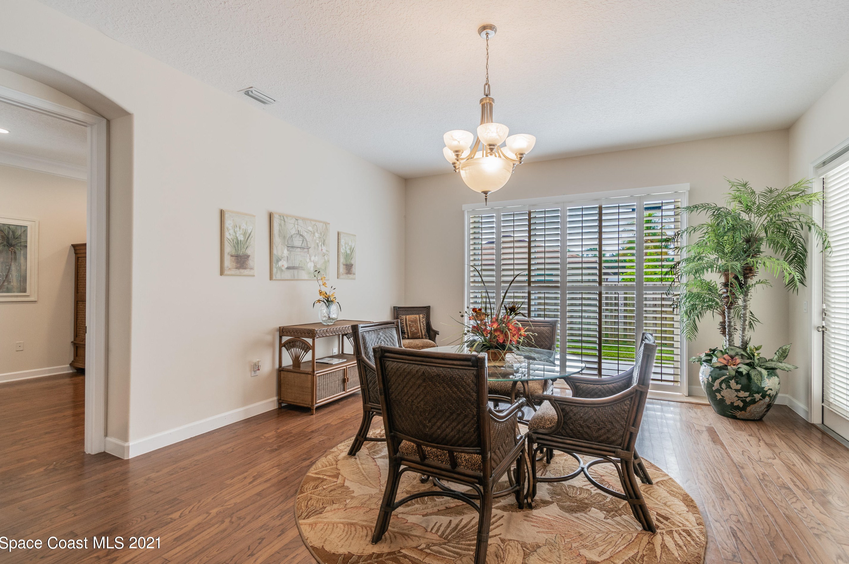 421 6th Ave, Melbourne FL  32903-4302 exterior