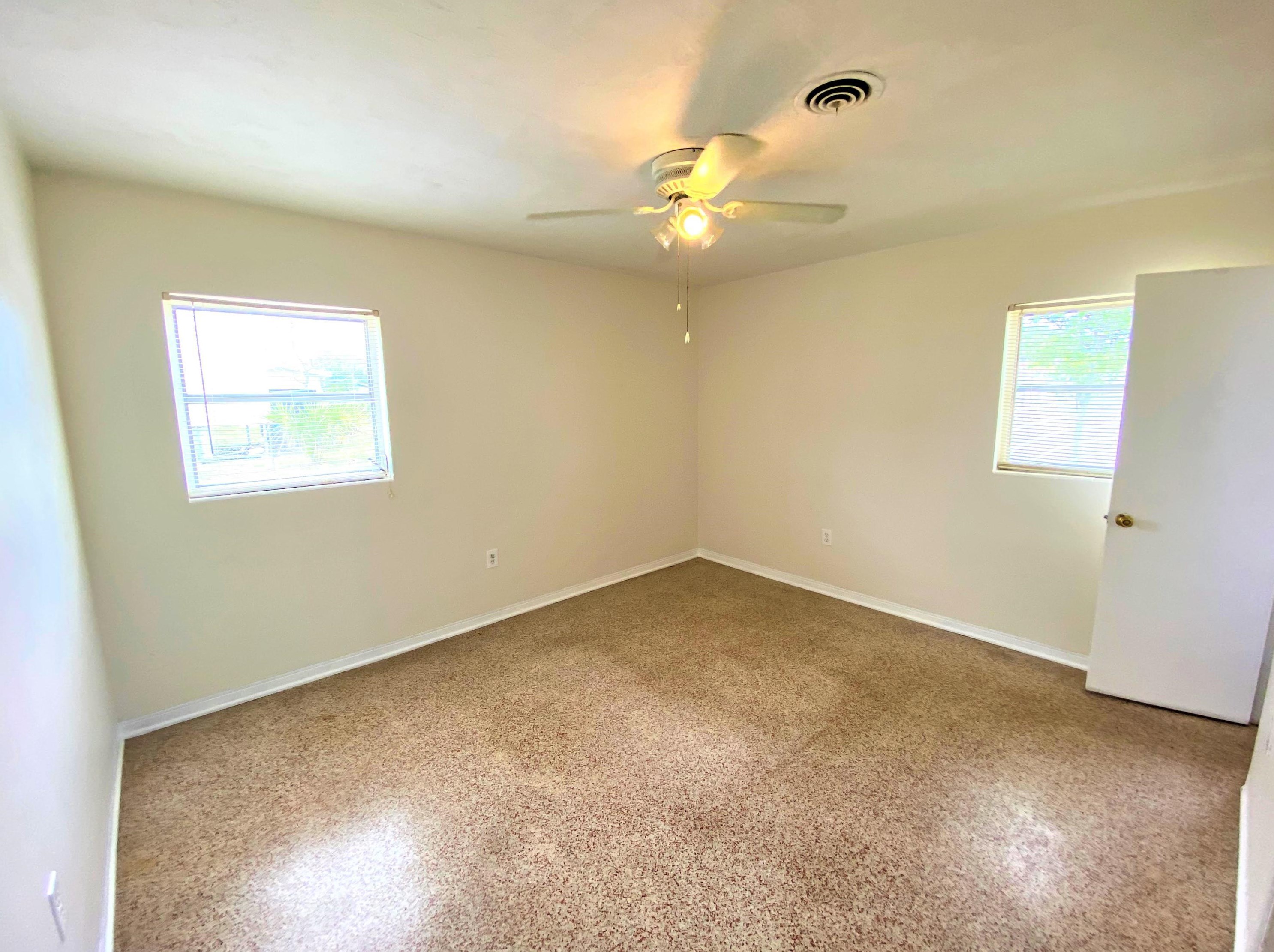 1450 Anchor Ln, Merritt Island FL  32952-5804 exterior