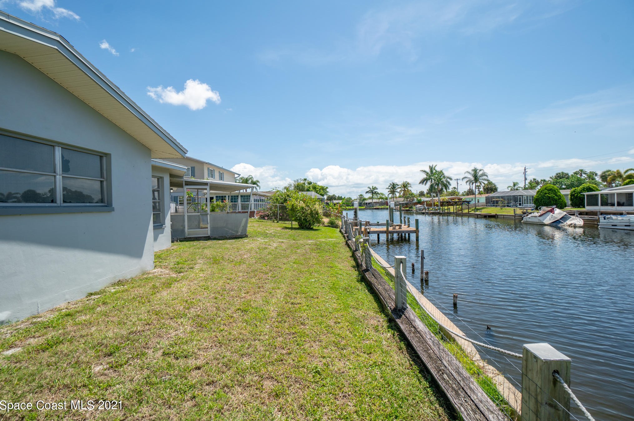 475 Needle Blvd, Merritt Island FL  32953-6109 exterior