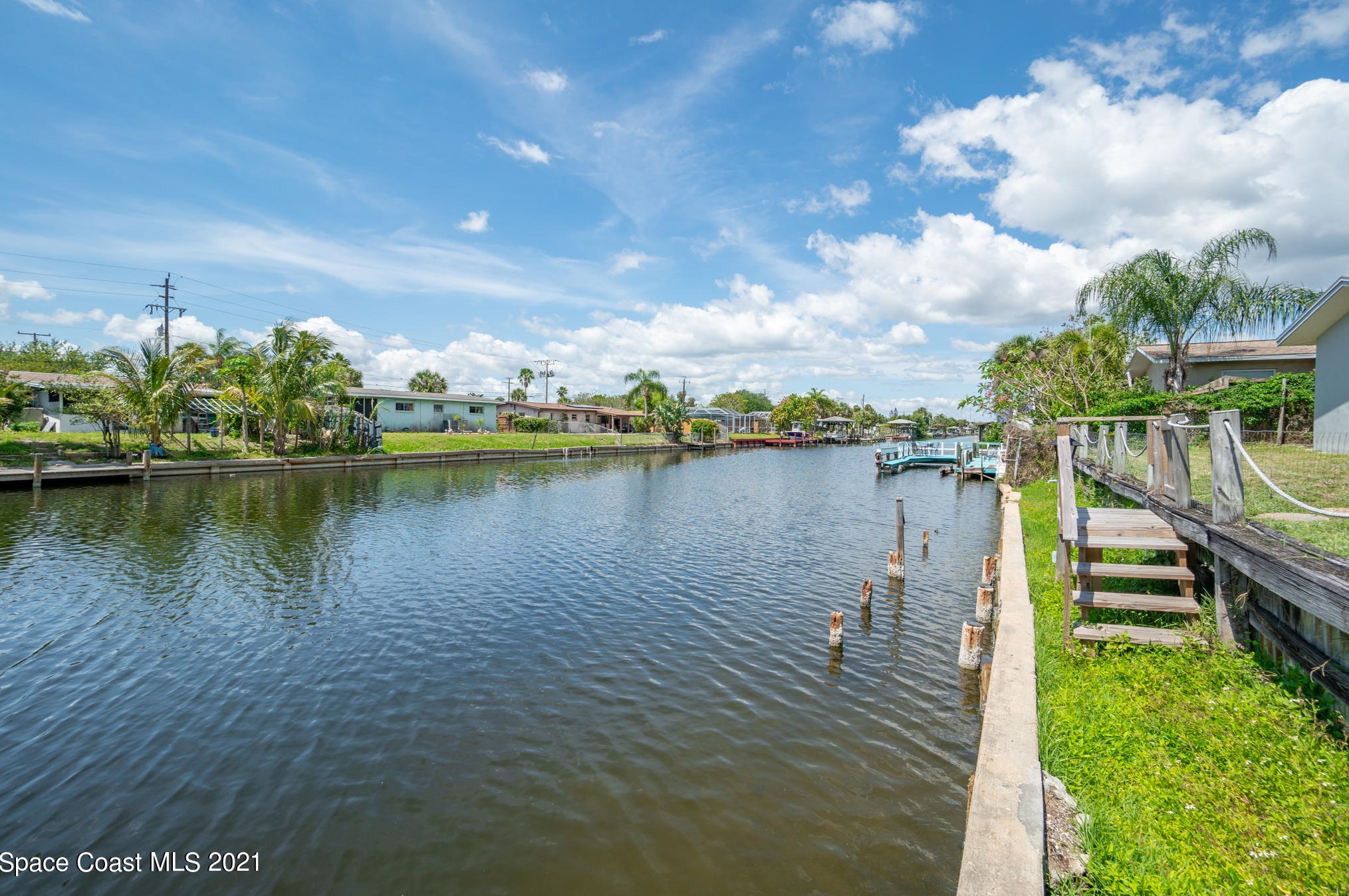 475 Needle Blvd, Merritt Island FL  32953-6109 exterior