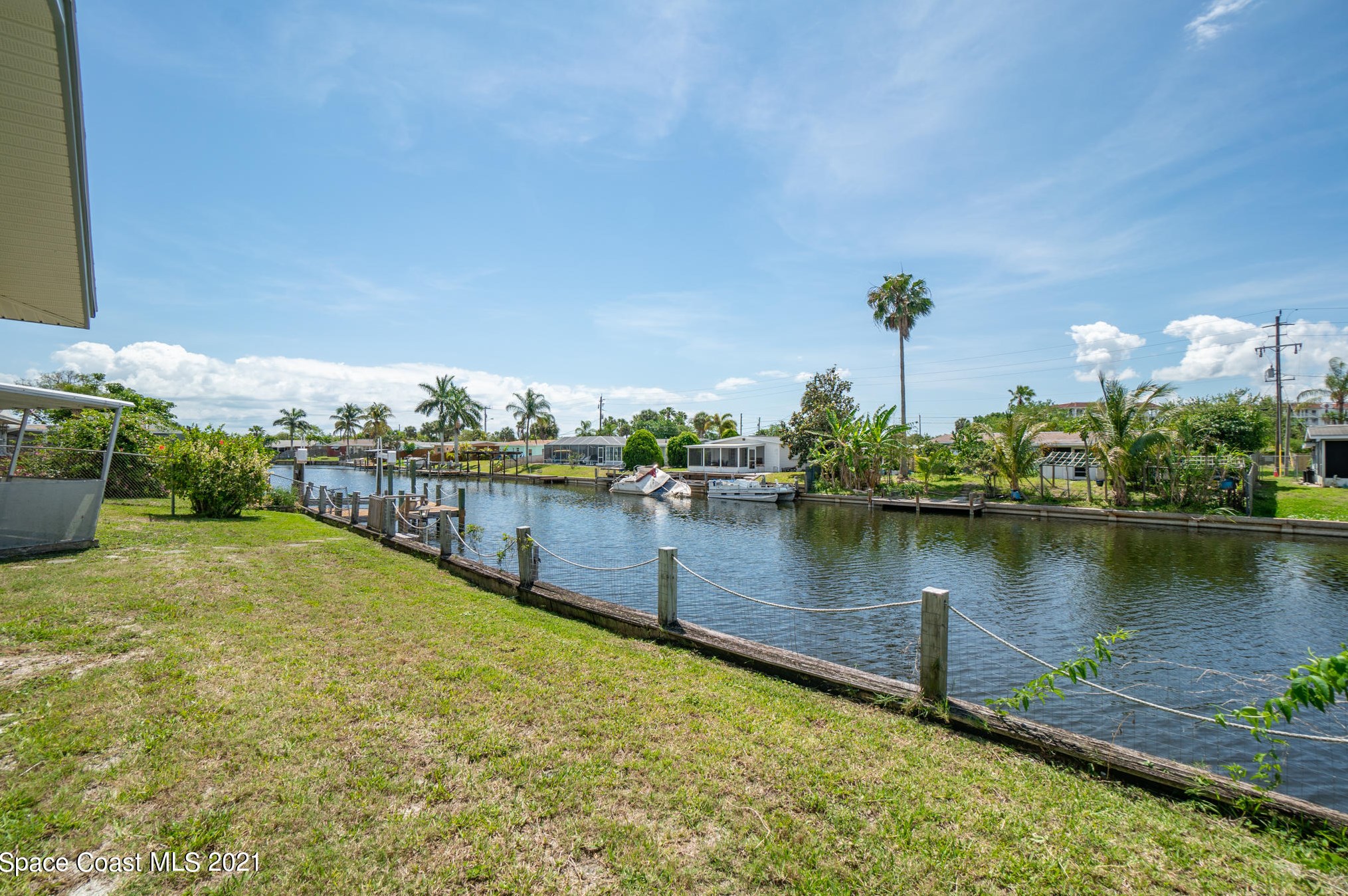 475 Needle Blvd, Merritt Island FL  32953-6109 exterior