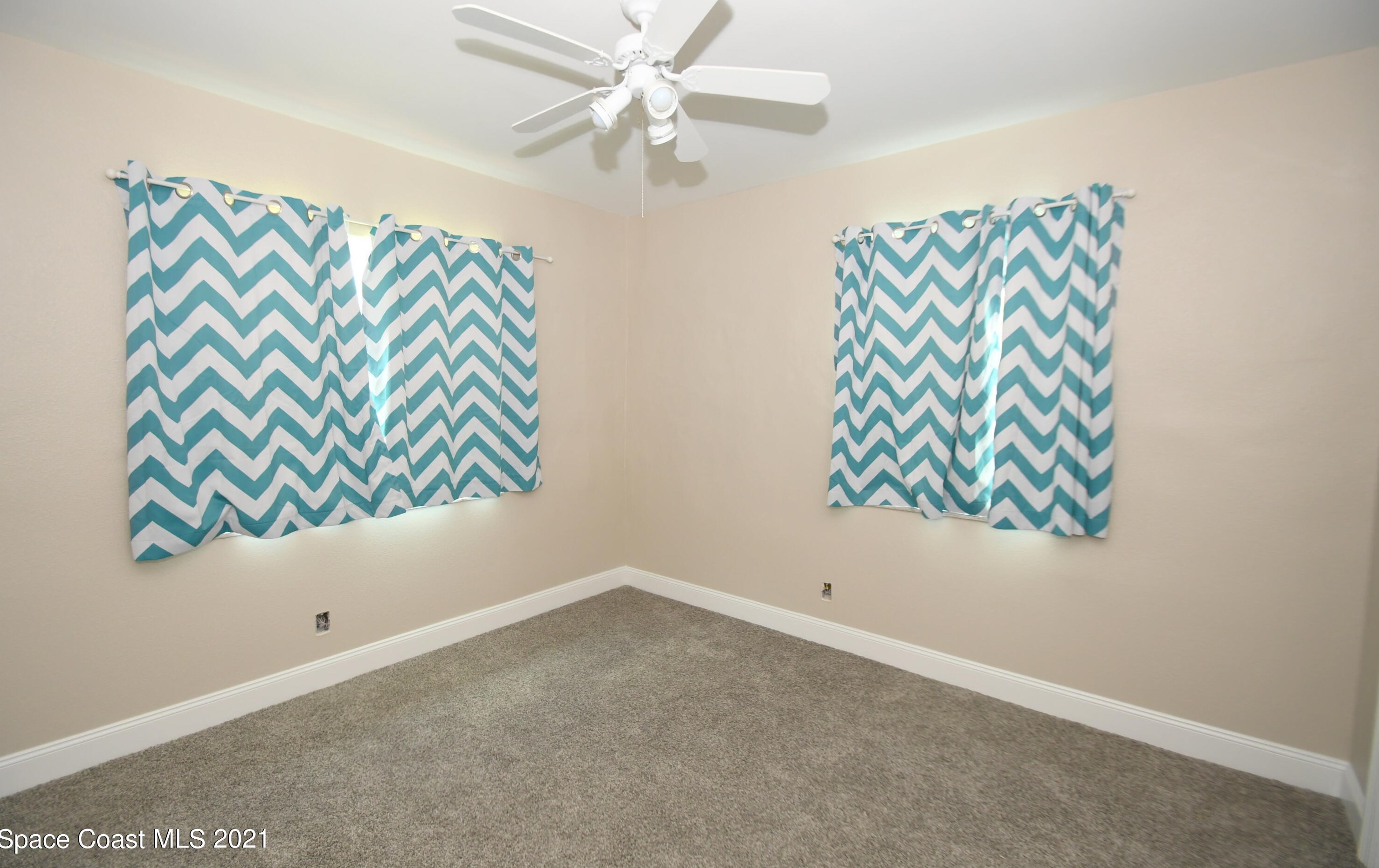 400 Wilson Ave, Melbourne FL  32937-2938 exterior