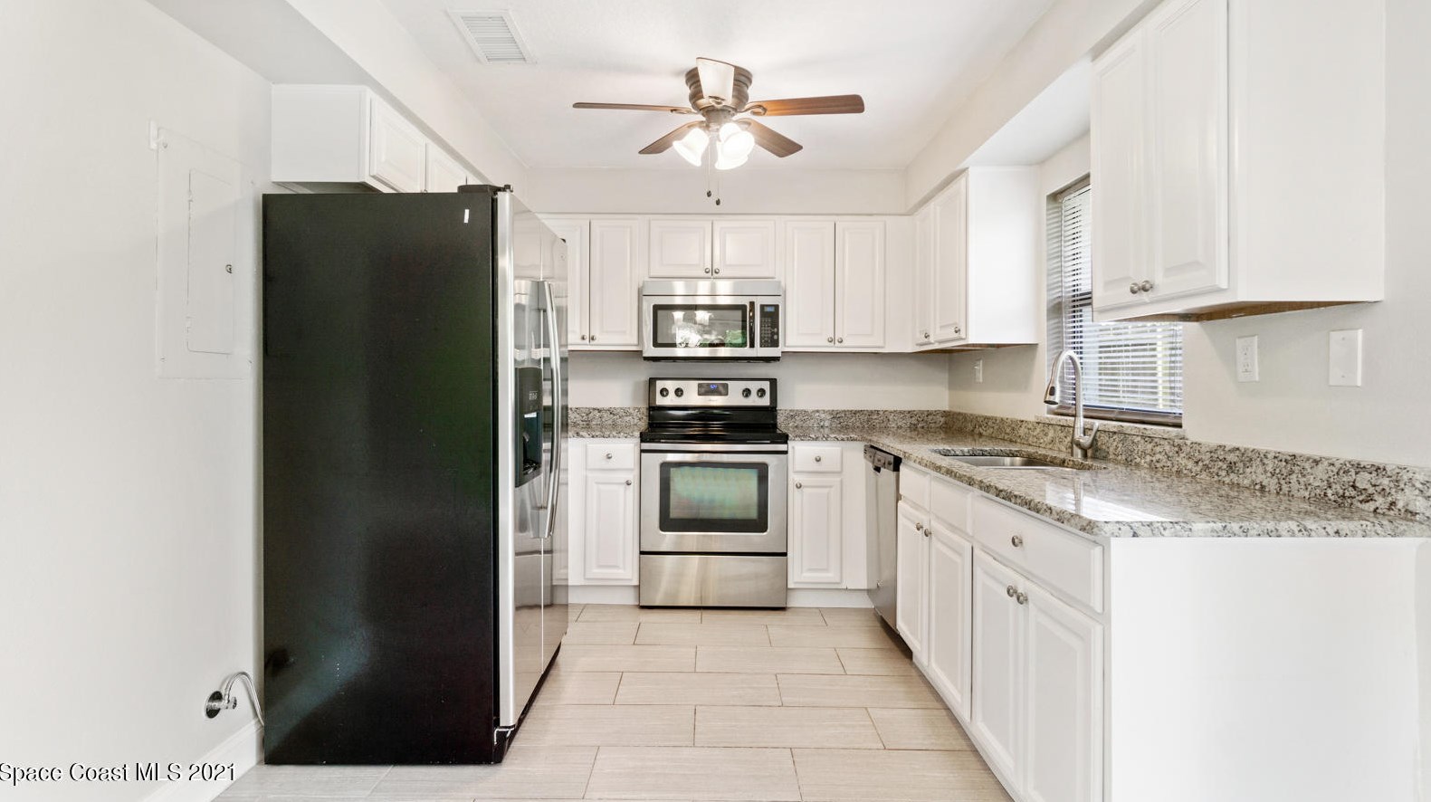 3077 Sea Gate Cir, Merritt Island FL  32953-8323 exterior