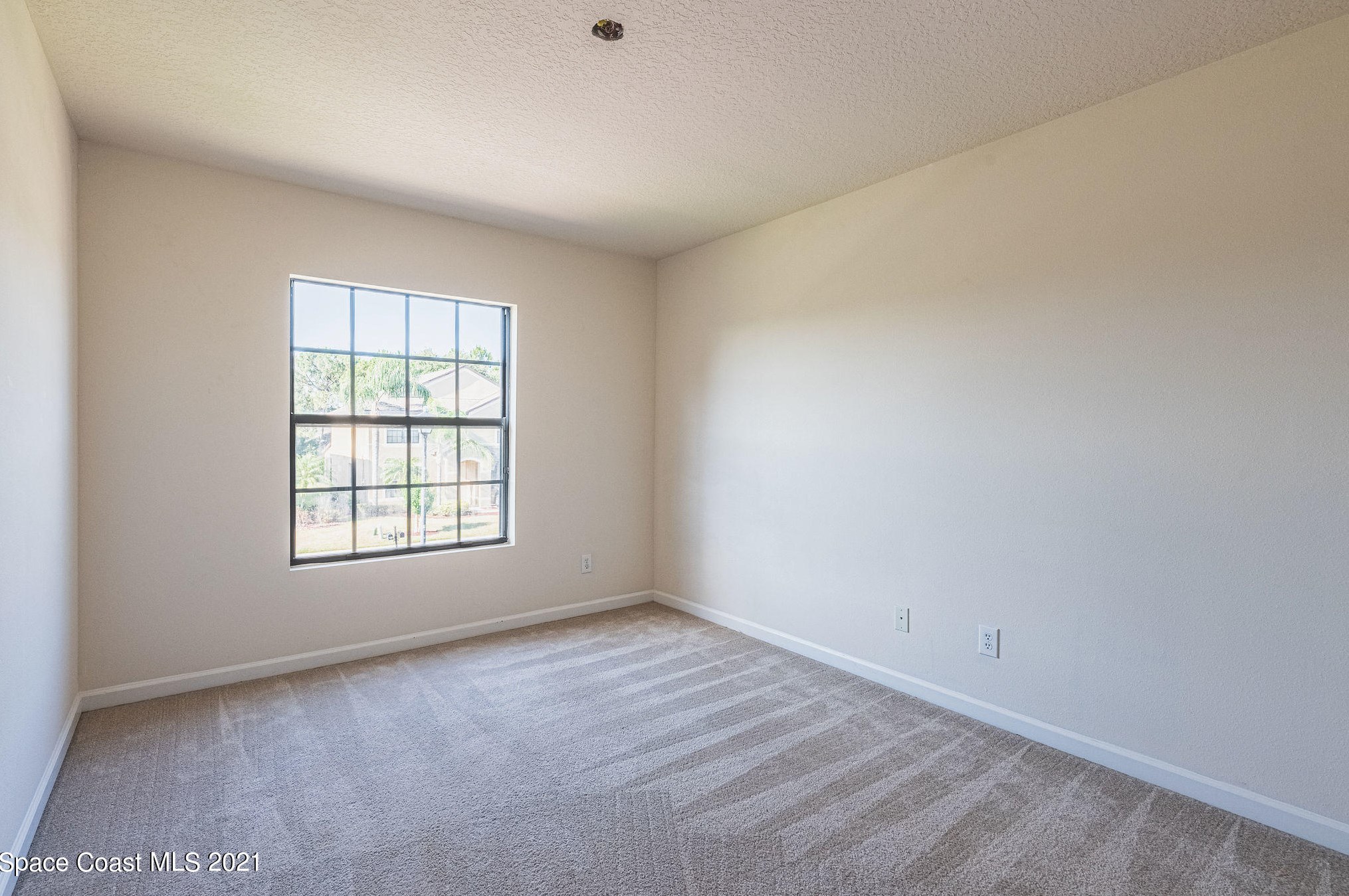 397 Breckenridge Cir, Melbourne FL  32909-2339 exterior