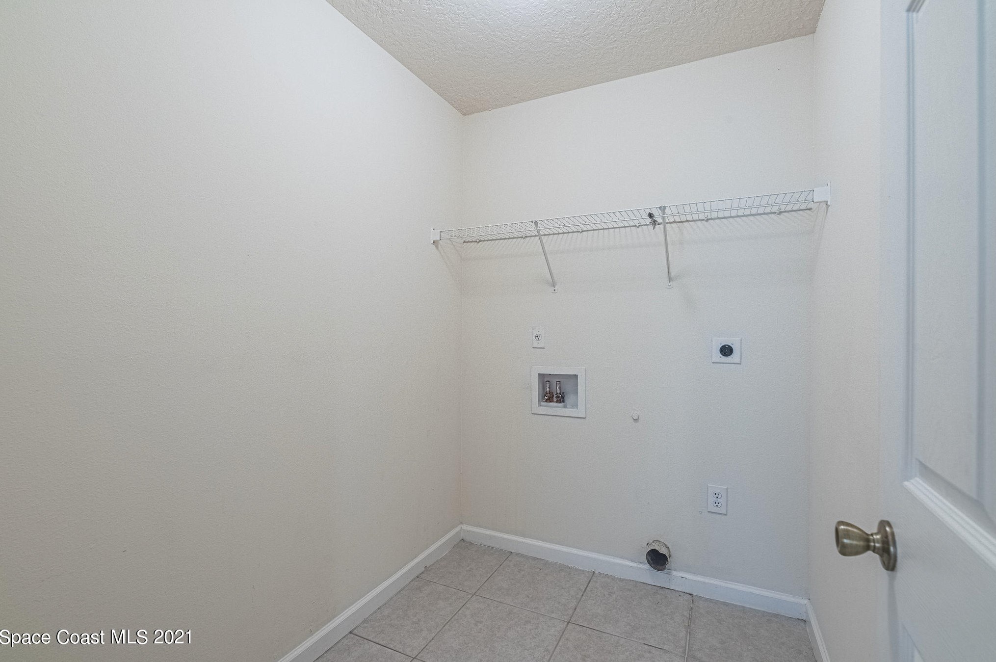 397 Breckenridge Cir, Melbourne FL  32909-2339 exterior
