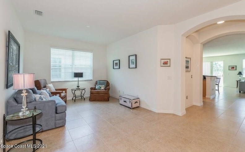 6424 Trieda Dr, Melbourne FL 32940-8079 exterior